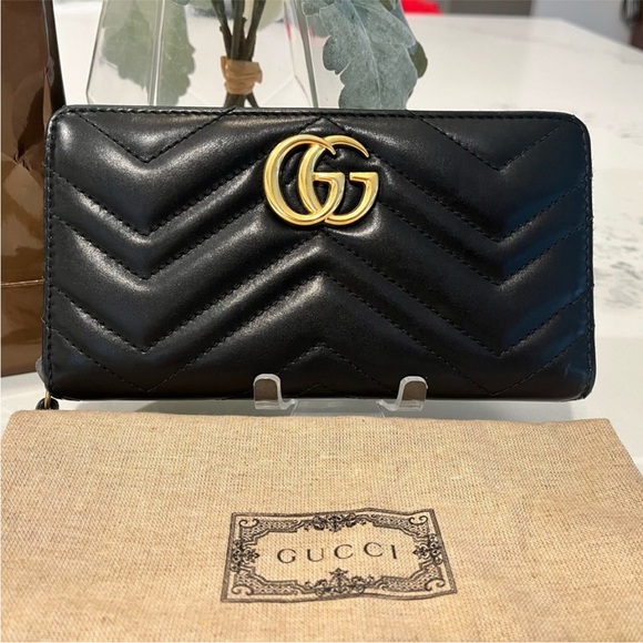 GUCCI Marmont Zip Around Wristlet/Clutch - Picture 1 of 5